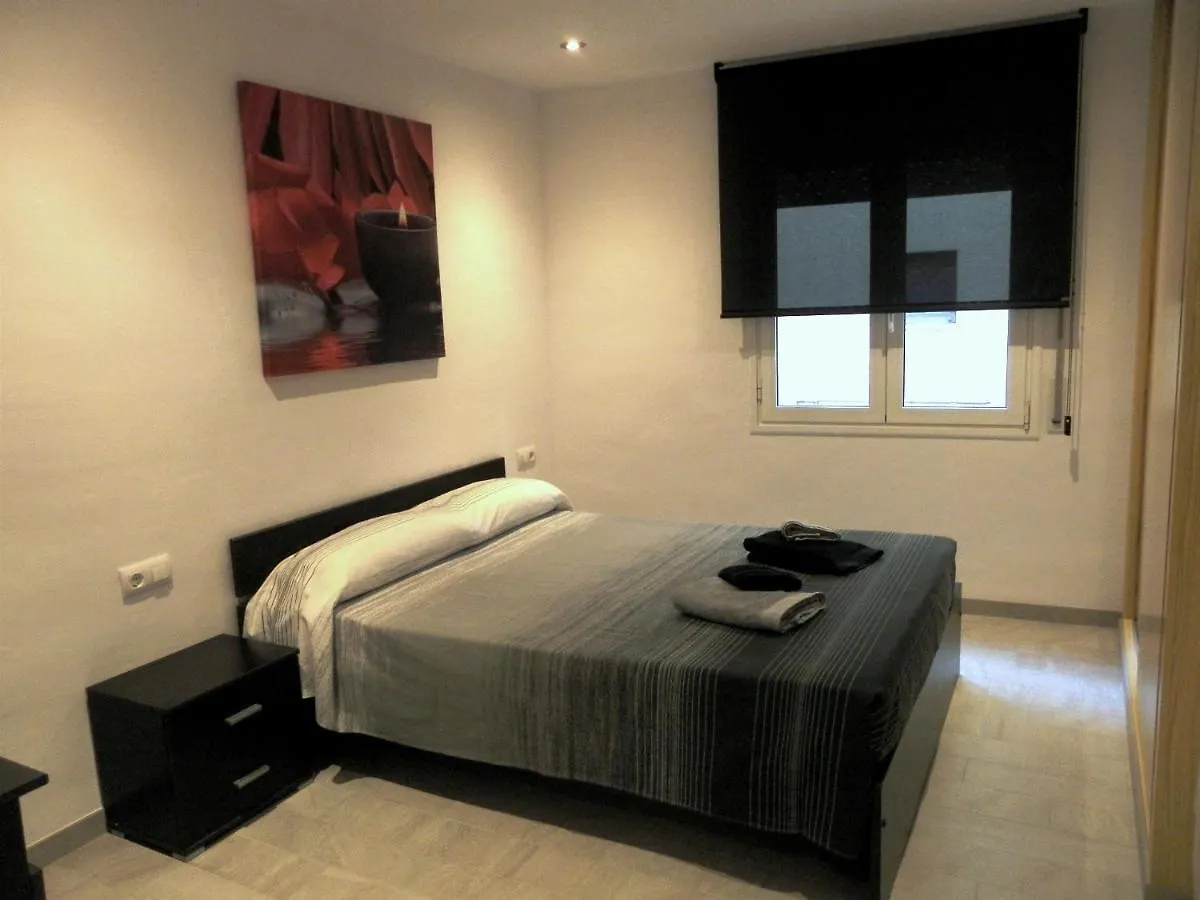 Apartament Margarit Girona 0*,  Espanha